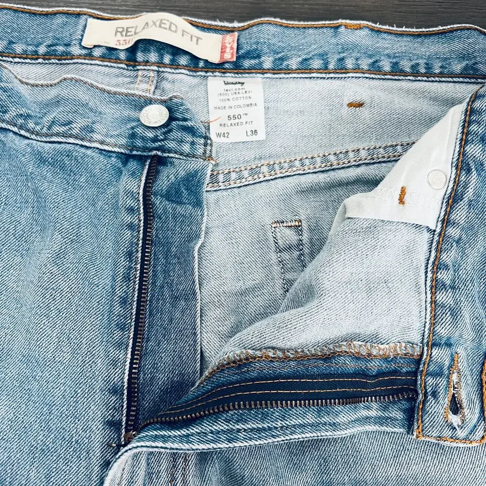 Levis levi 550